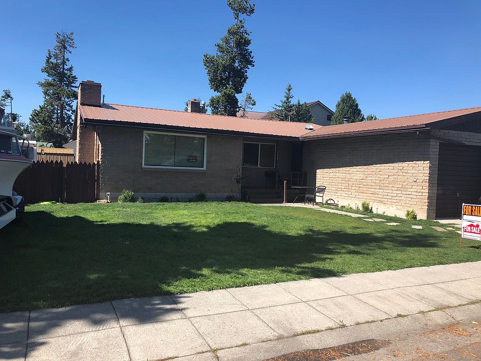 1st image of 134 Hayden St