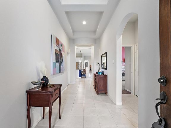 4th image of 3102 Redondo Dr