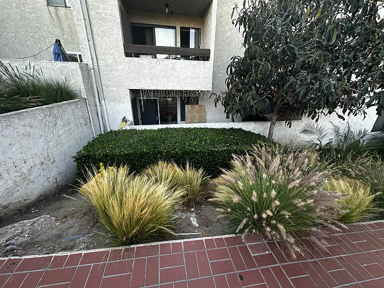 700 W 3rd St #A105 — Photo 20