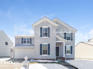 2131 Picketside Dr, Batavia, OH 45103