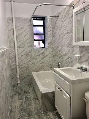 Rented by New York Residence | media 9