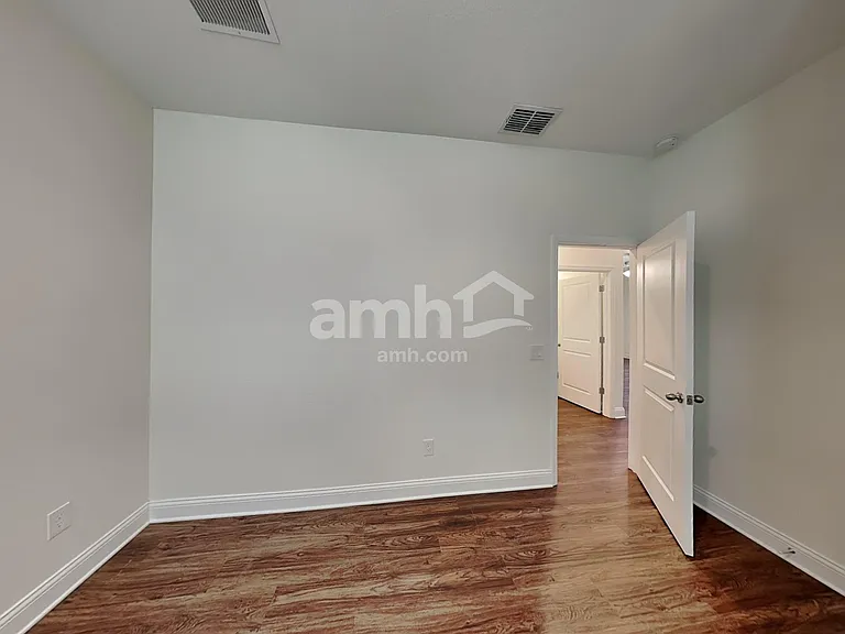 6054 Little Bluff Cir — Photo 15