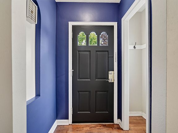 4th image of 2515 45th St