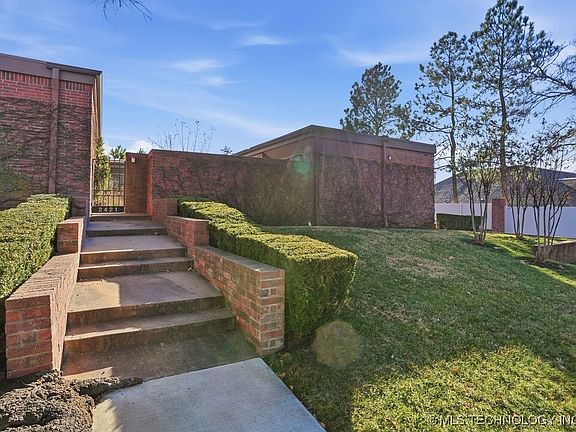 2nd image of 2421 E 73rd Pl #10-C-1