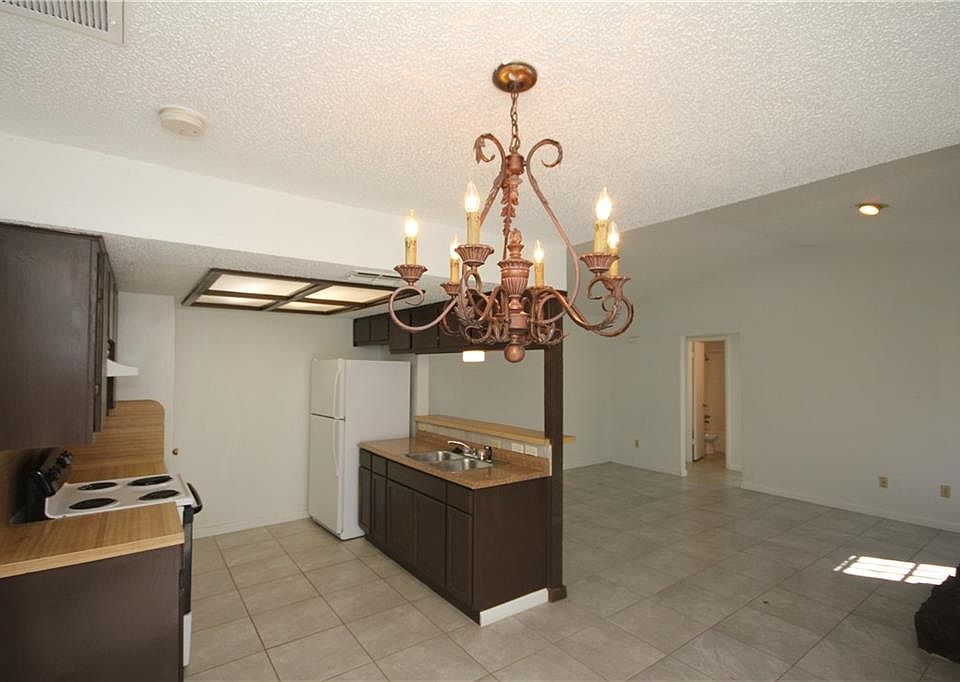 1st image of 9615 Aberdeen Way #B