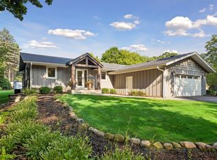6940 Moccasin Valley Rd, Edina, MN 55439