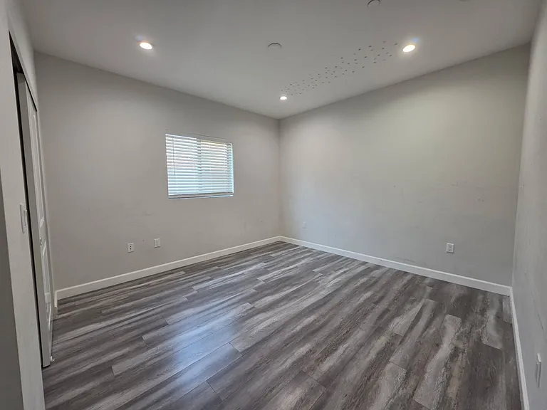 6824 Ben Ave #1 — Photo 9