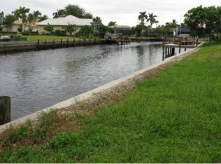 260 Seminole Ct, Marco Island, FL 34145