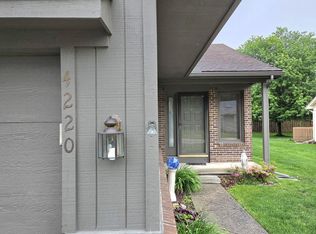 4220 Oak Tree Pl, Toledo, OH 43623