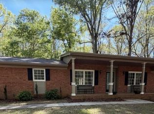 1553 W Harrison St, Reidsville, NC 27320