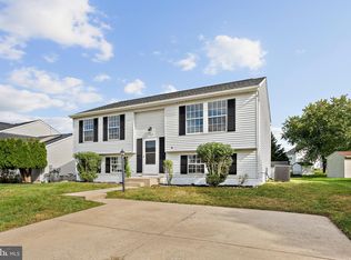 7932 Galloping Cir, Windsor Mill, MD 21244