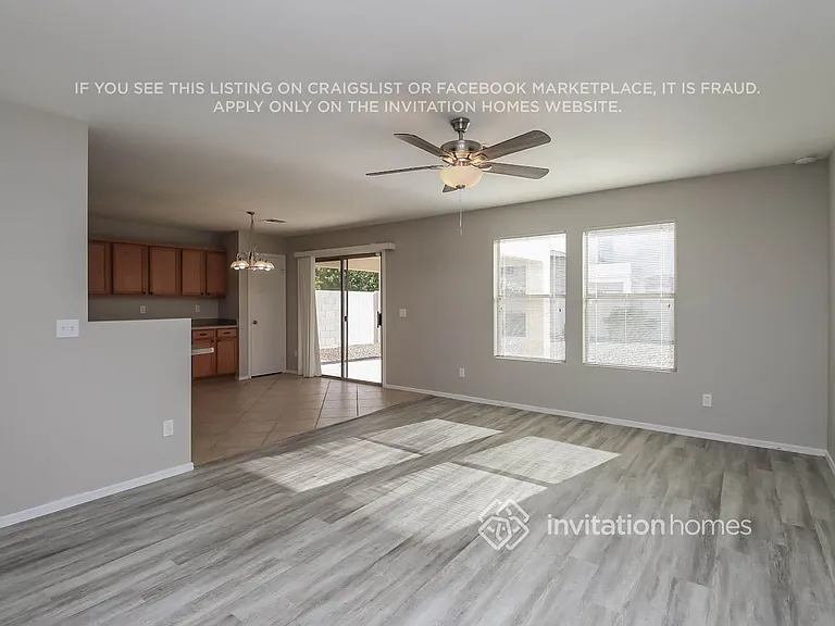 3767 E Orchid Ln — Photo 4