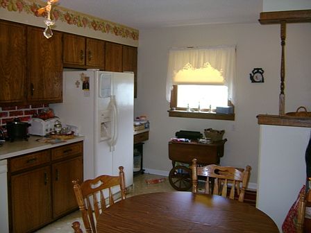 5th image of 165 W Sioux Dr