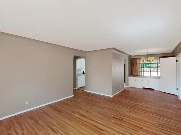 2725 Louisiana Blvd NE, Albuquerque, NM 87110
