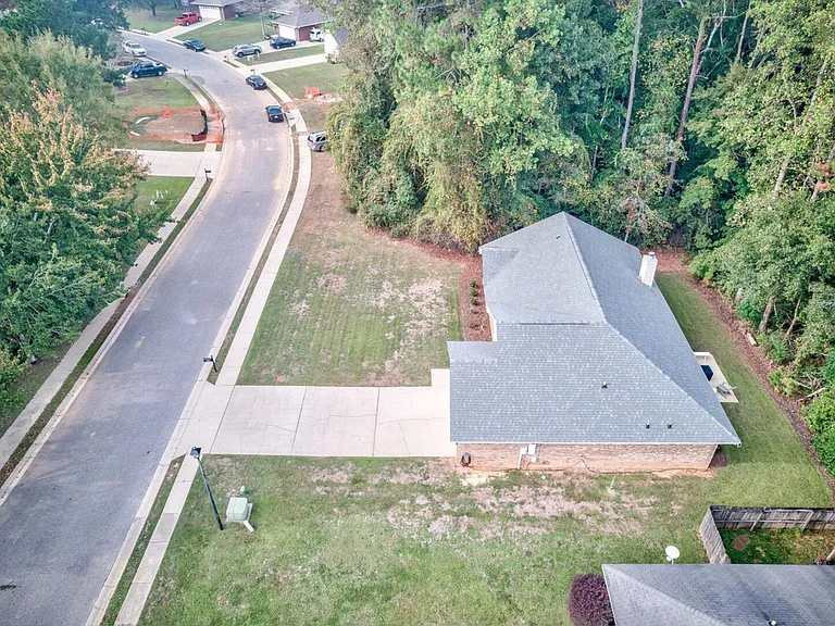 Balsam Ct — Photo 50