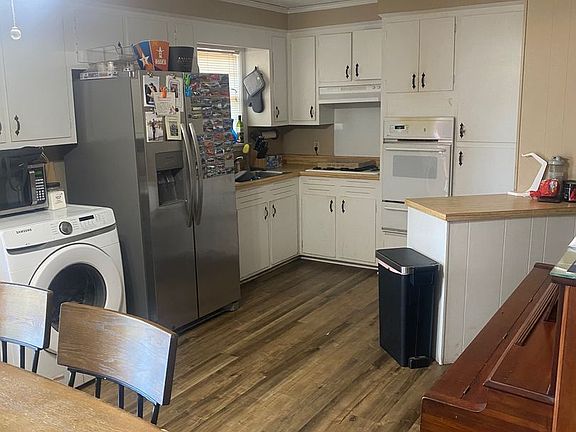 5th image of 2709 Persimmon Dr
