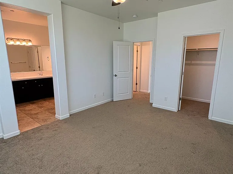 5990 E Kerckhoff Ave — Photo 26