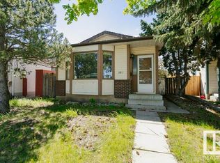 10811 20th Ave NW, Edmonton, AB T6J5W5