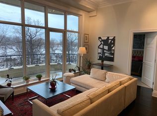 2550 N Lakeview Ave UNIT N303, Chicago, IL 60614