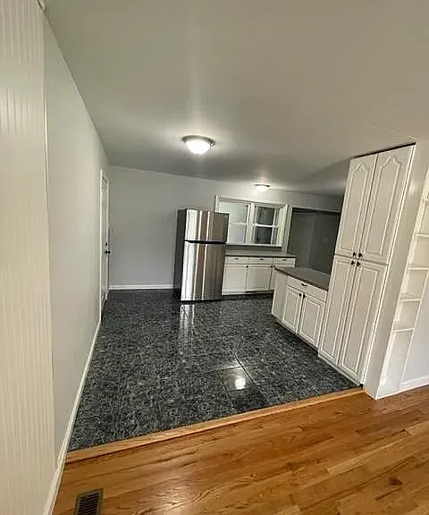 348 Dart Ln — Photo 3