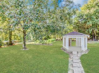 520 Overton Dr, Clarksville, TN 37042