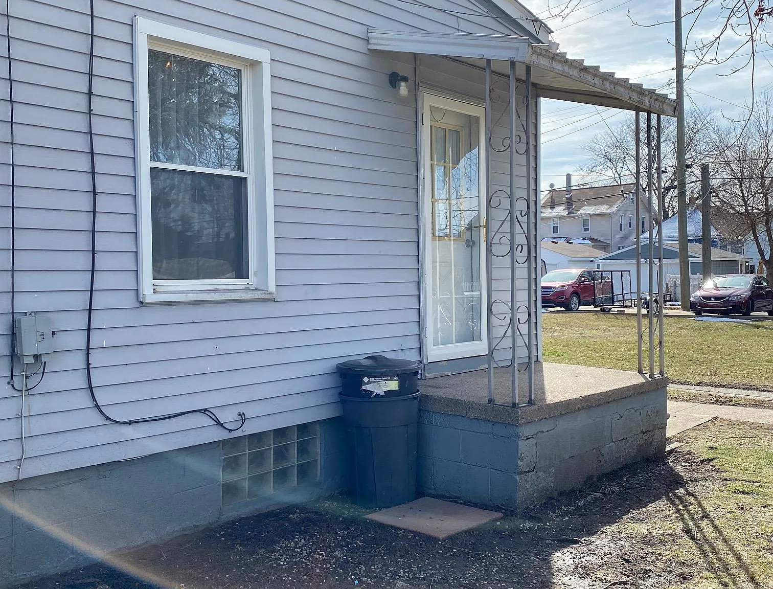 2 bed, 700 sqft, $950 — Photo 3