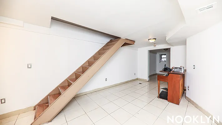 Rented by Nooklyn NYC LLC | media 19