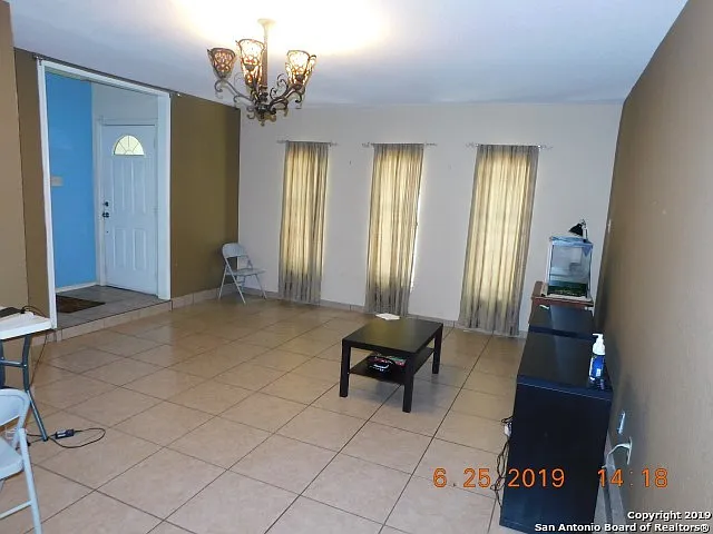 10207 Canton Fld — Photo 2