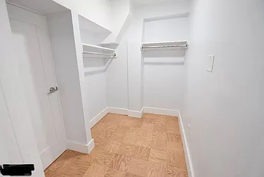 Rented by MOTION New York