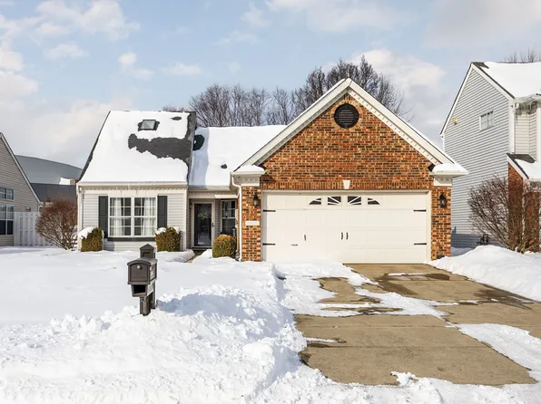 10864 Washington Bay Dr, Fishers, IN 46037