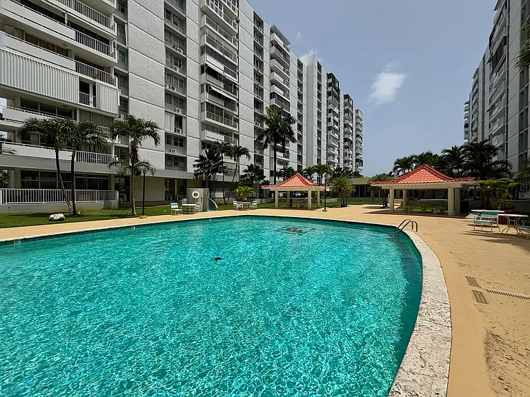 6400 Isla Verde Ave #9K — Photo 13