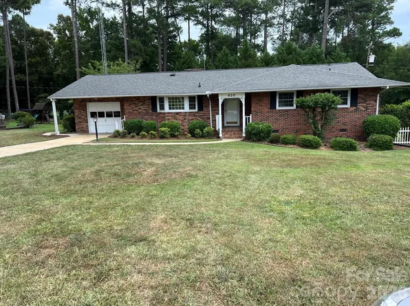 620 McDowell Dr, Chester, SC 29706
