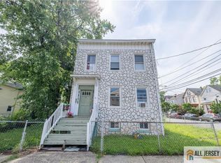 88 Hassart St, New Brunswick, NJ 08901