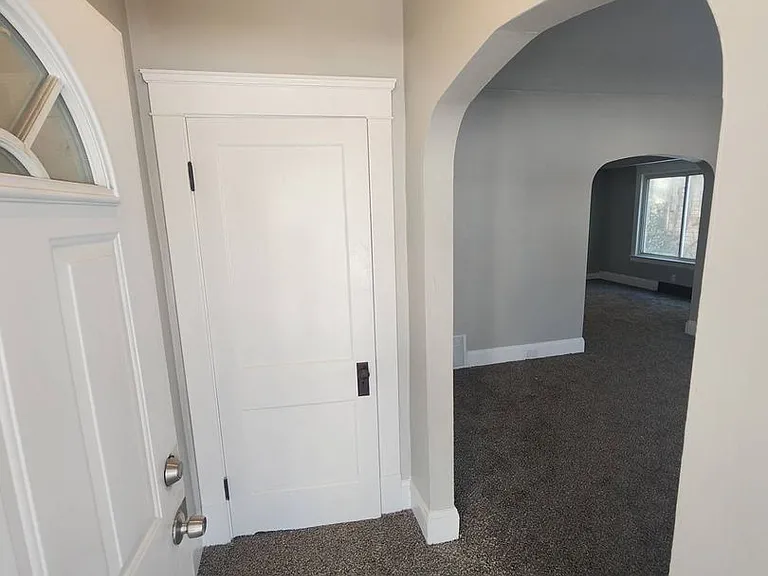 12514 Locke Ave — Photo 44