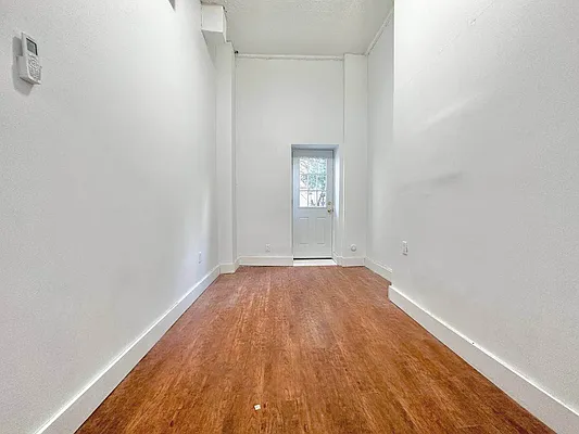 Rented by Doorway NYC, LLC | media 14