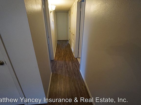 5th image of 1213 N 28th Pl
