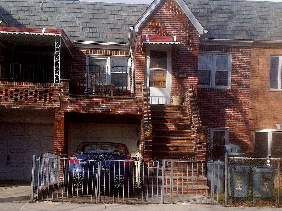 2nd image of 2134 47th St