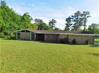 102 W Hills Dr, Hattiesburg, MS 39402