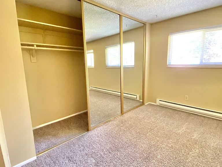 464 Smithridge Park — Photo 7