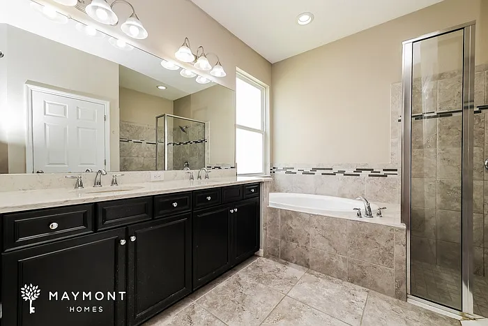9011 Spruce Creek Cir — Photo 12
