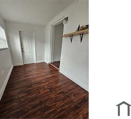 3 bed, 899 sqft, $2,400 — Photo 3