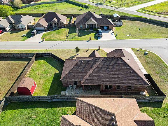 4th image of 1314 Saddle Rock Dr
