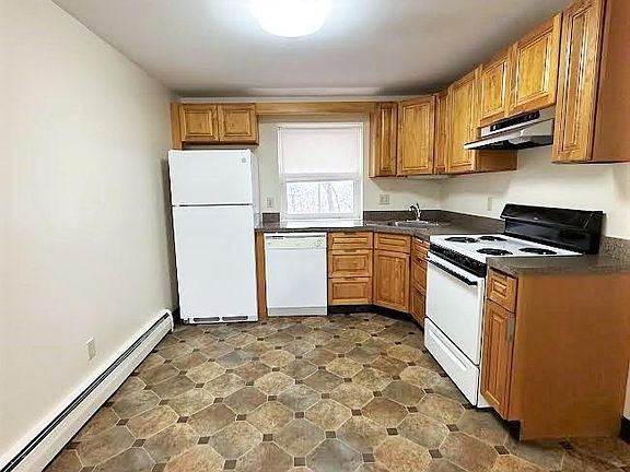 2nd image of 449 Sea St #5T
