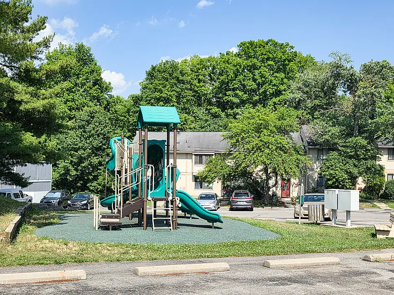 329 Ridge Point Cir #23B — Photo 18