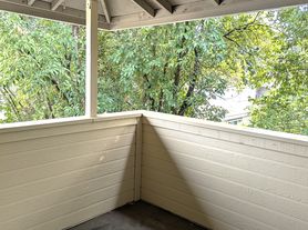 Willowcreek Apartments, 2 bedroom