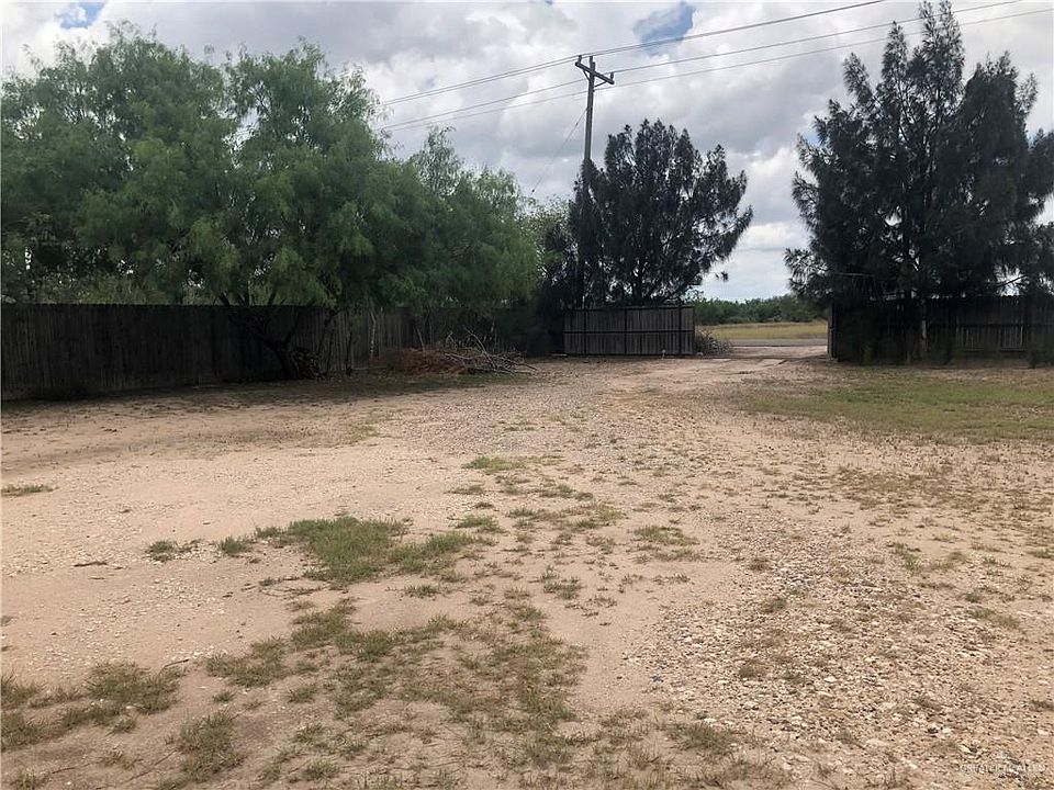 2nd image of 343 W Anderson Rd