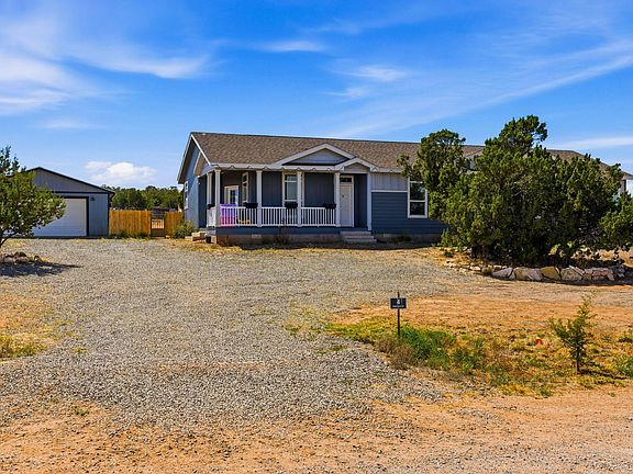 2nd image of 4 High Vista Dr