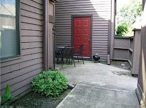 2nd image of 436 Abbotsleigh Ct