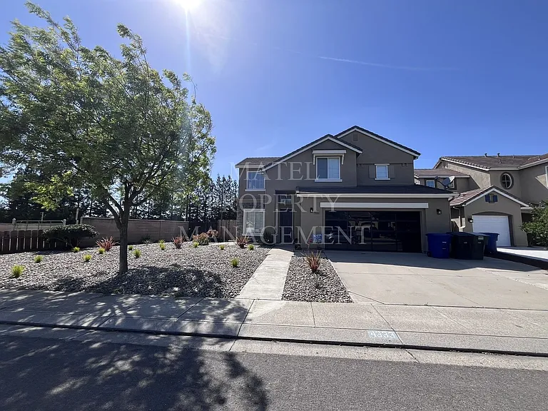 4333 Peninsula Dr — Photo 1