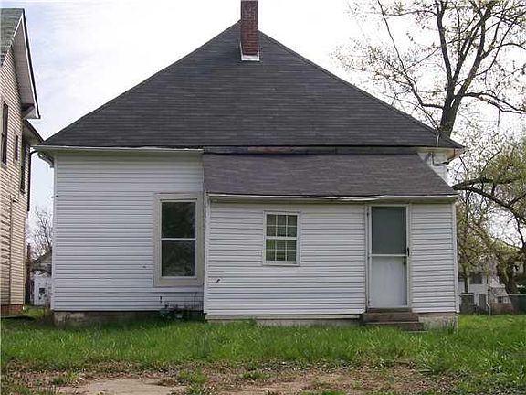 4th image of 3130 N Central Ave